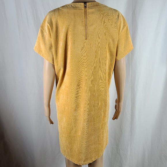 Entro | Mustard Yellow Corduroy Dress w Pockets - Picture 3 of 8